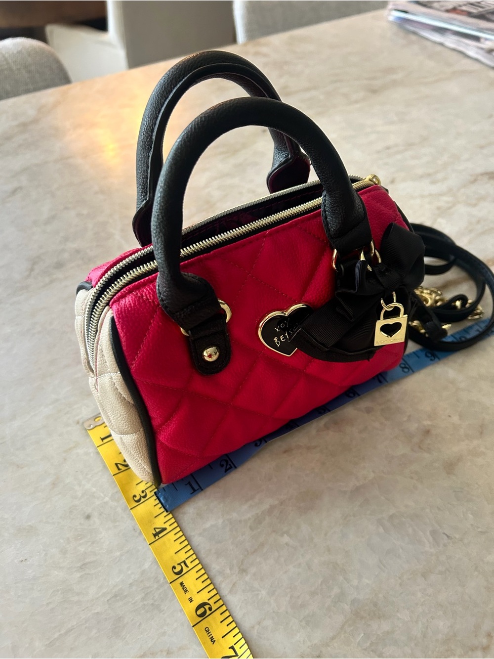 Brand New Without Tags Pink and Black Betsey Johnson Purse! - Picture 6 of 6